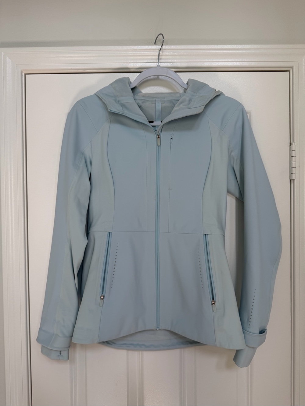 Lululemon Cross Chill Jacket